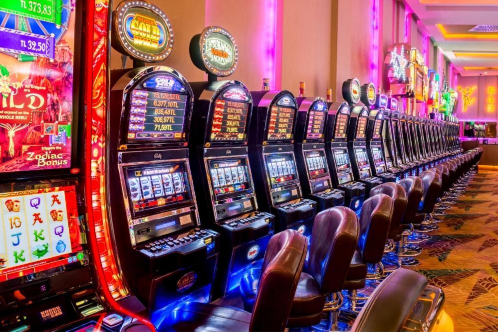 קיירניה Vuni Palace Luxury Resort & Beach & Casino מראה חיצוני תמונה