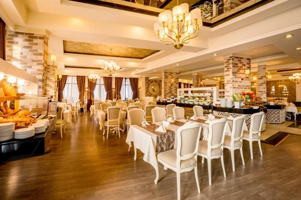 קיירניה Vuni Palace Luxury Resort & Beach & Casino מראה חיצוני תמונה