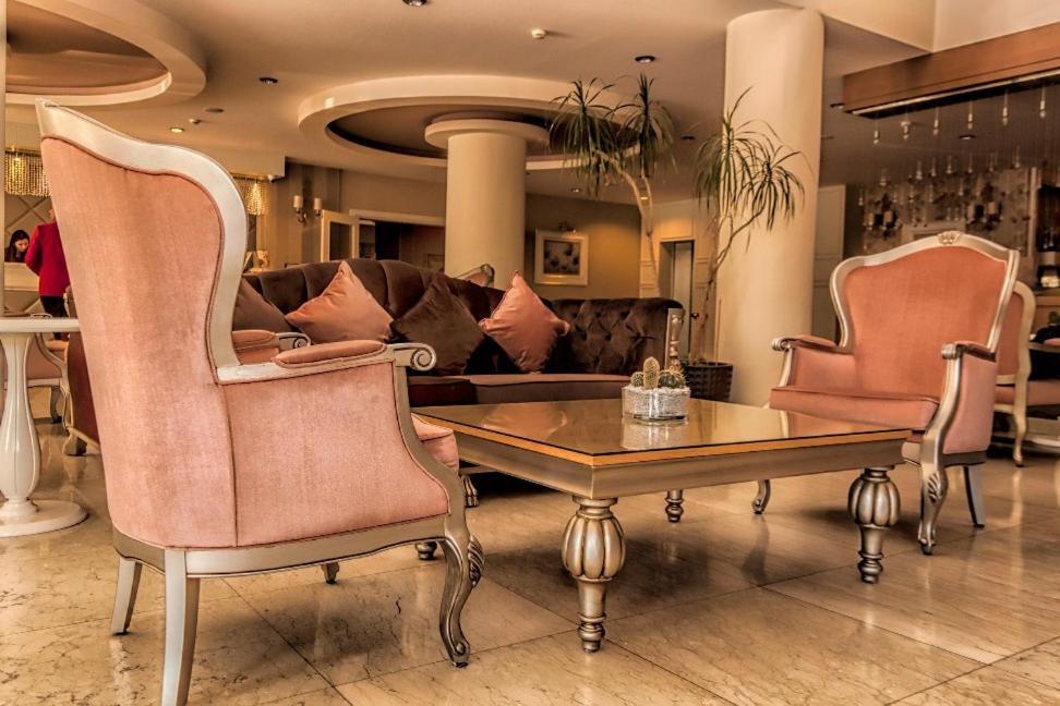 קיירניה Vuni Palace Luxury Resort & Beach & Casino מראה חיצוני תמונה